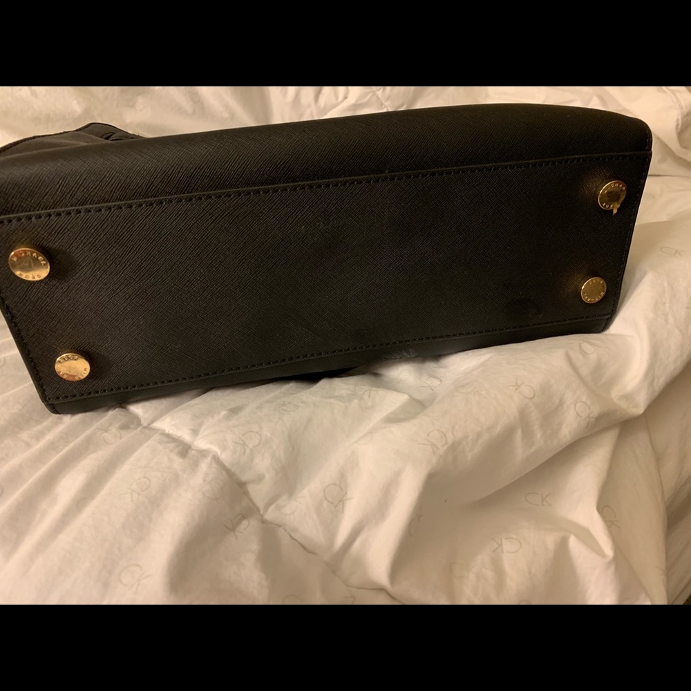 Michael Kors Tote - Picture 5 of 5